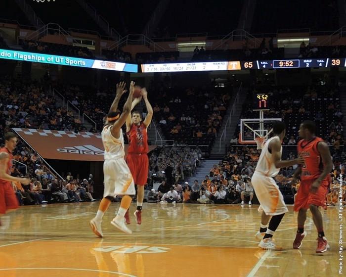 Taylor Wischmeier goes up for a shot against Tennessee in Knoxville. PHOTO: USI Sports Information
